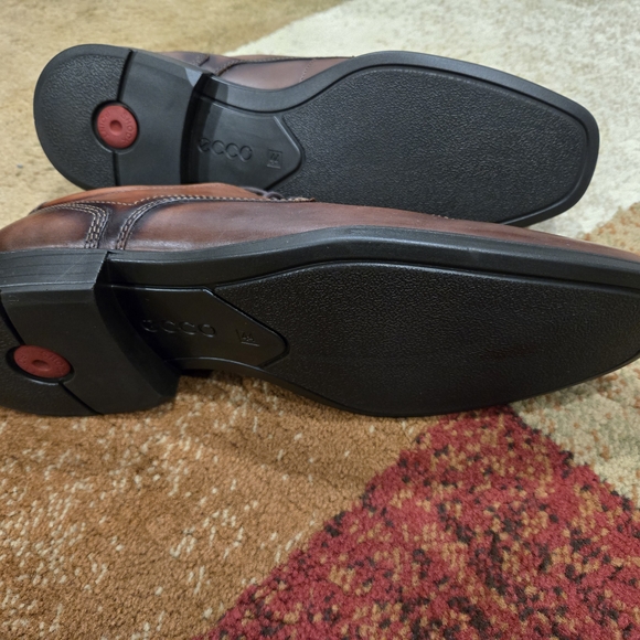 ECCO Men's Brown Leather Dress Shoes - Picture 2 of 6
